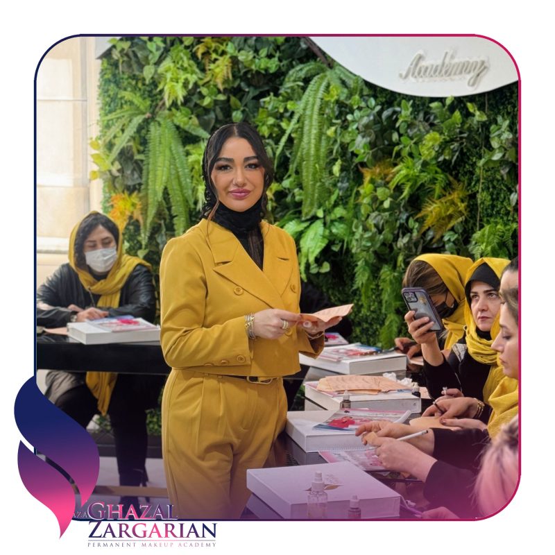 آموزش فیبروز ابرو در تهران