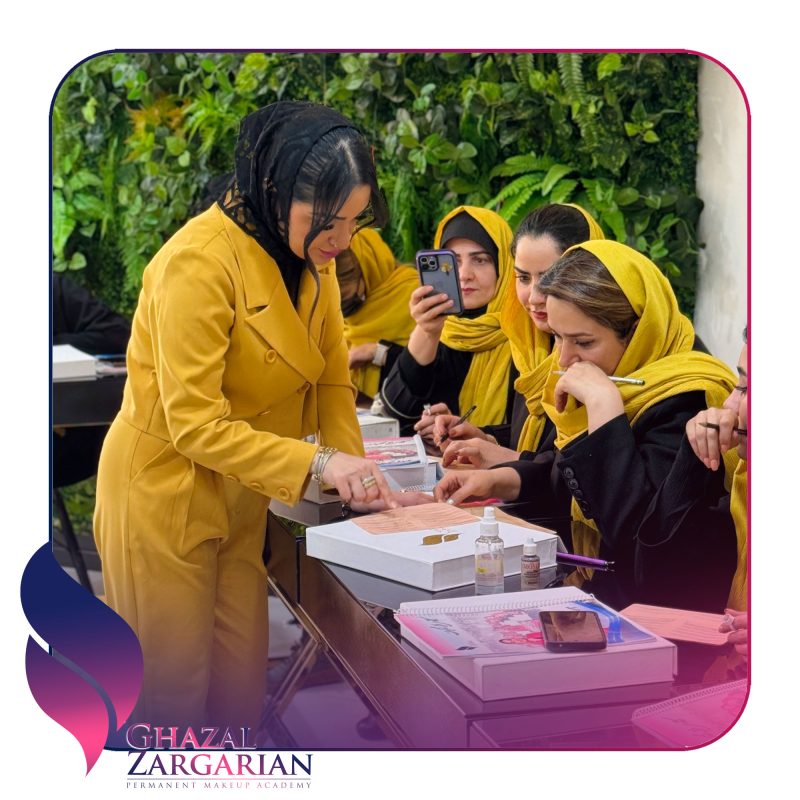 دوره آموزش فیبروز ابرو